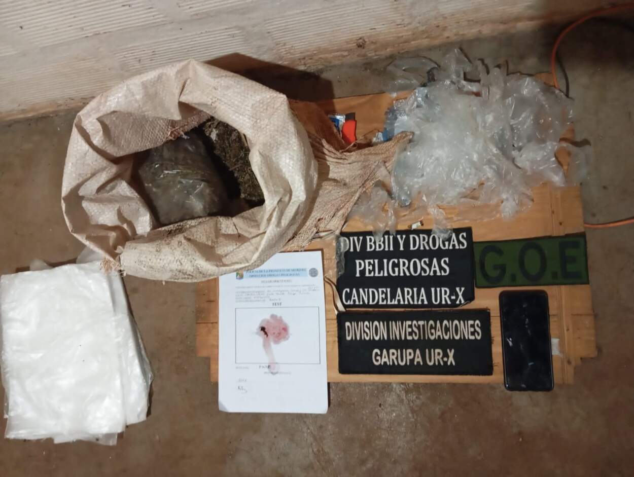 Golpe al narcomenudeo en Garupá: desarticulan dos búnkers de droga con sistema de vigilancia y delivery 3 Golpe al narcomenudeo en Garupá: desarticulan dos búnkers de droga con sistema de vigilancia y delivery imagen-2