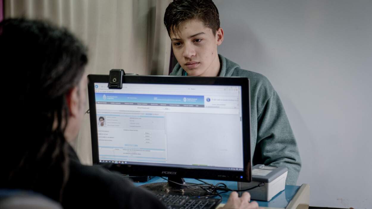 Elecciones 8J: Unidad móvil del Registro Provincial de las Personas está disponible en el cuarto tramo de la Costanera para entrega de DNI y consulta de padrones 5 Elecciones 8J: Unidad móvil del Registro Provincial de las Personas está disponible en el cuarto tramo de la Costanera para entrega de DNI y consulta de padrones imagen-4