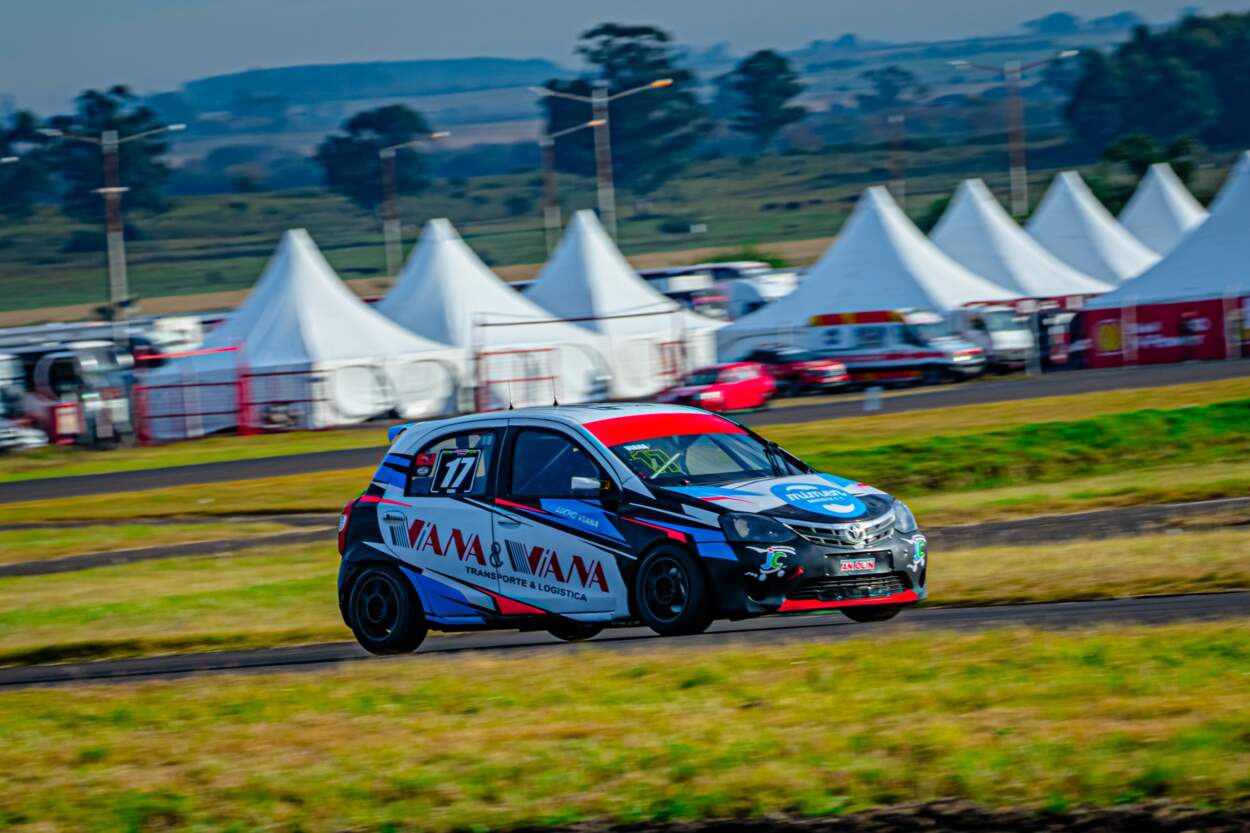 Automovilismo: el misionero Possiel ganó en Entre Ríos imagen-6