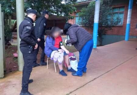 Policías asistieron de urgencia a una mujer que se descompensó tras votar en Panambí Policías asistieron de urgencia a una mujer que se descompensó tras votar en Panambí imagen-4