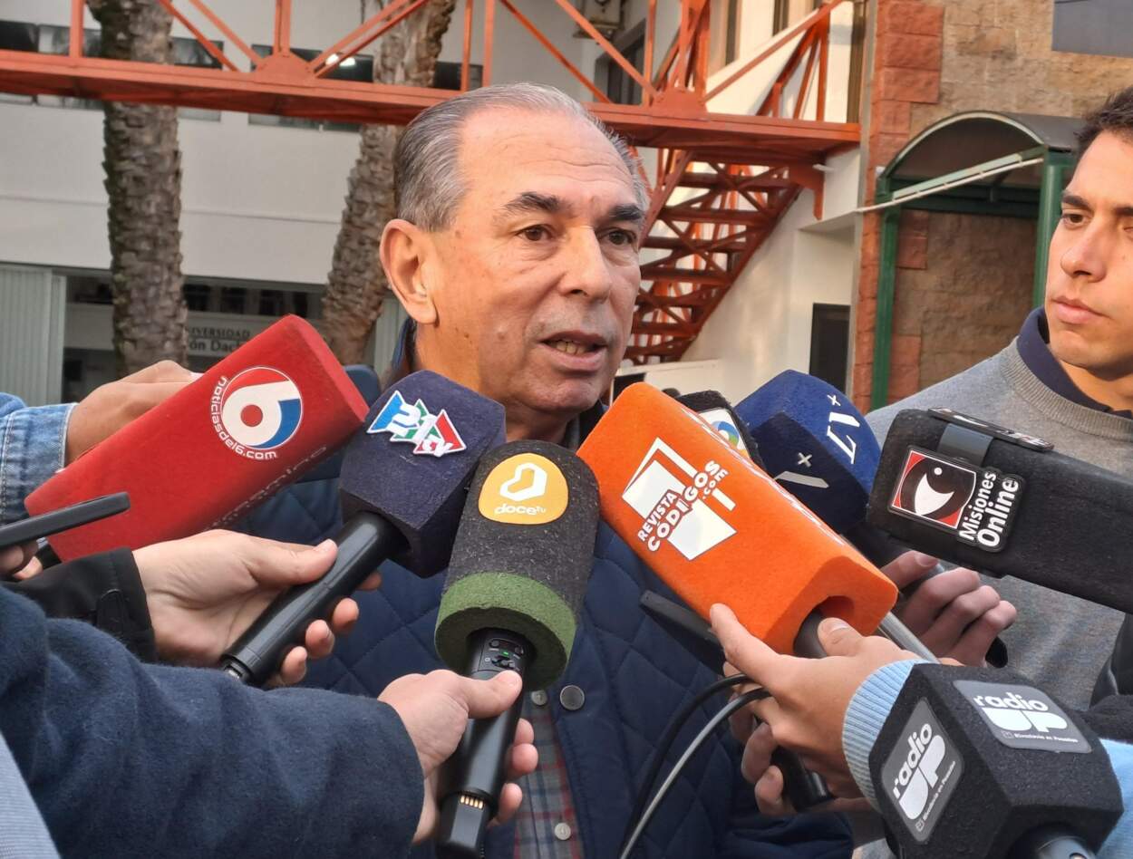 Elecciones 8J: Votó el intendente Stelatto e instó a los electores "a cumplir con ese deber ciudadano" imagen-2