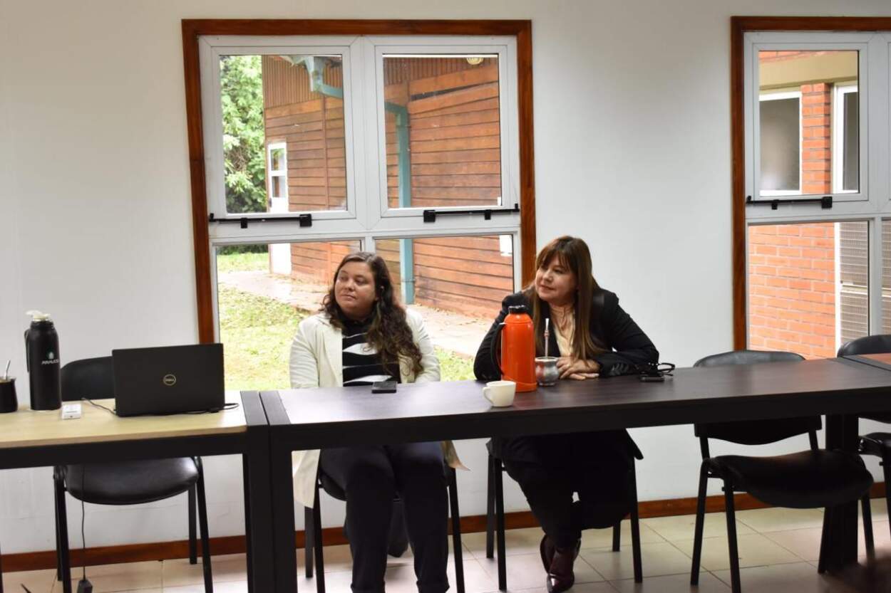 Trabajo impulsa y acompaña la inclusión laboral junto a empresa foresto-industrial en Puerto Piray 17 Trabajo impulsa y acompaña la inclusión laboral junto a empresa foresto-industrial en Puerto Piray imagen-16