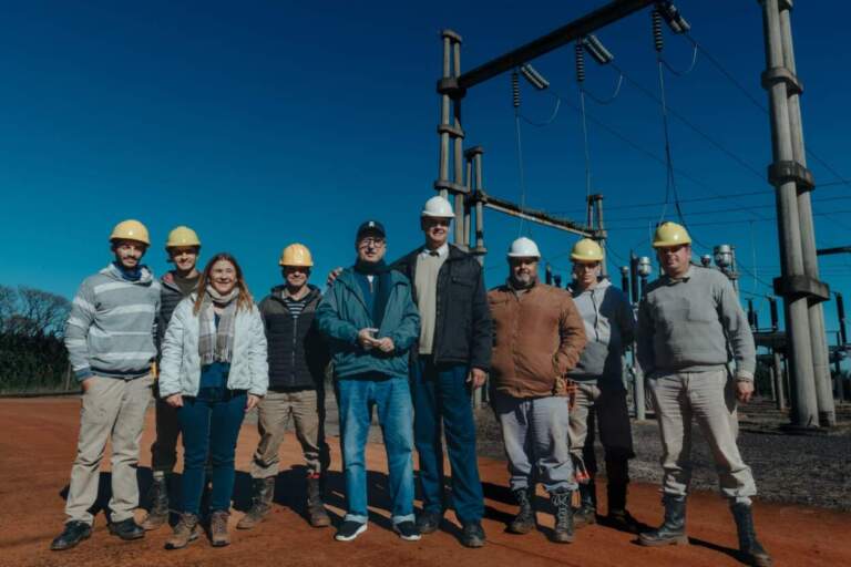 Passalacqua inauguró una nueva línea de media tensión que fortalece el abastecimiento energético en El Soberbio imagen-37
