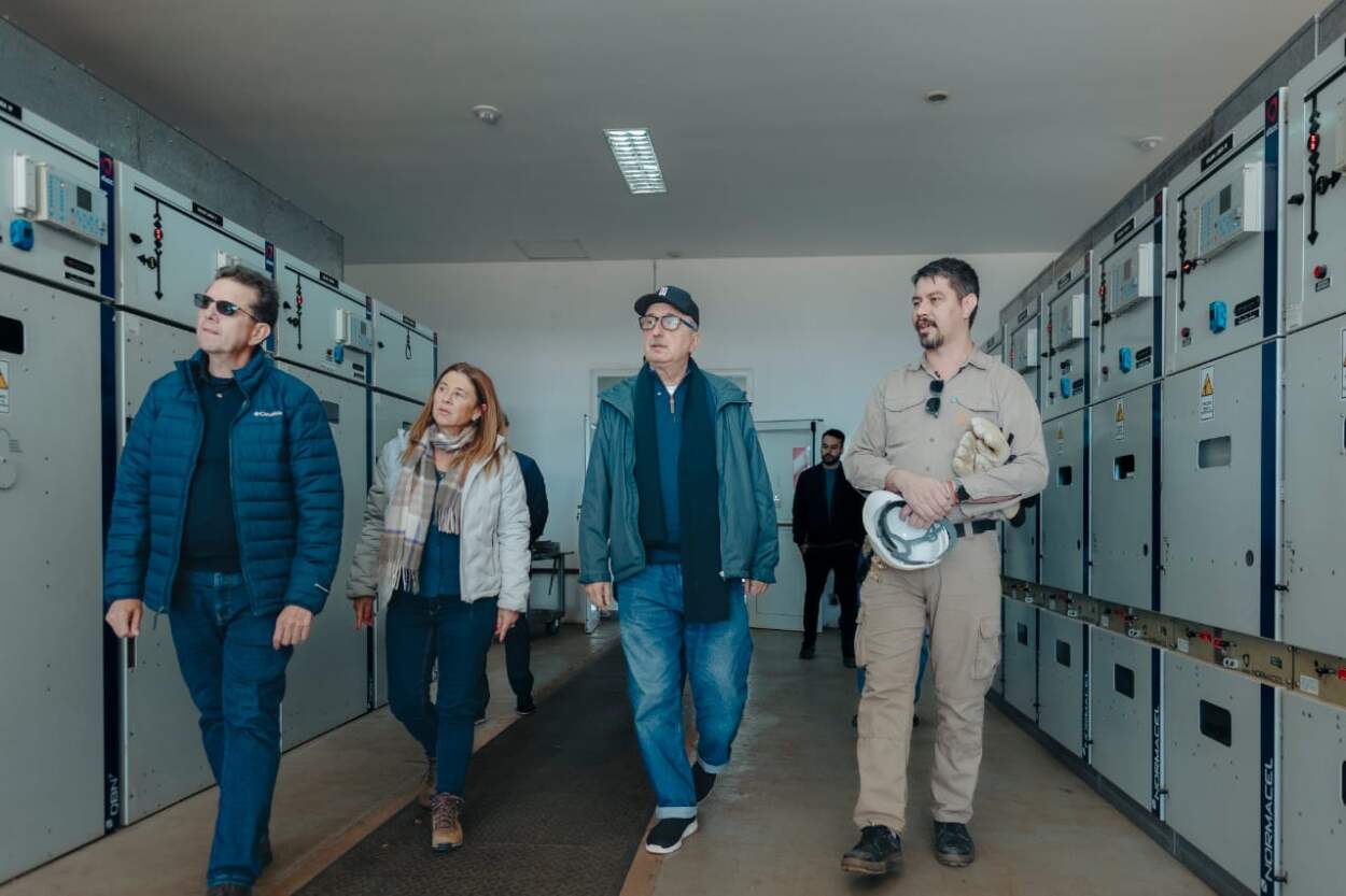 Passalacqua inauguró una nueva línea de media tensión que fortalece el abastecimiento energético en El Soberbio 7 Passalacqua inauguró una nueva línea de media tensión que fortalece el abastecimiento energético en El Soberbio imagen-6