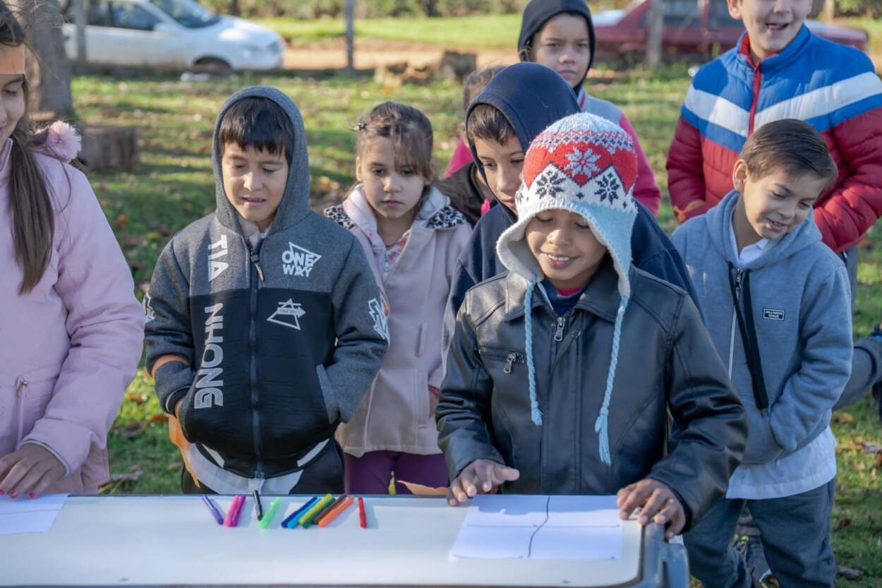 En la Escuela Rural N.º 56 del barrio Puerto Argentino se realizó la Jornada Provincial por el Día Mundial contra el Trabajo Infantil 7 En la Escuela Rural N.º 56 del barrio Puerto Argentino se realizó la Jornada Provincial por el Día Mundial contra el Trabajo Infantil imagen-6