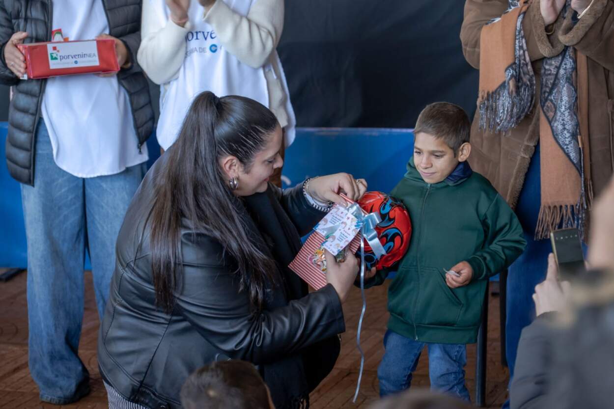 En la Escuela Rural N.º 56 del barrio Puerto Argentino se realizó la Jornada Provincial por el Día Mundial contra el Trabajo Infantil 17 En la Escuela Rural N.º 56 del barrio Puerto Argentino se realizó la Jornada Provincial por el Día Mundial contra el Trabajo Infantil imagen-16
