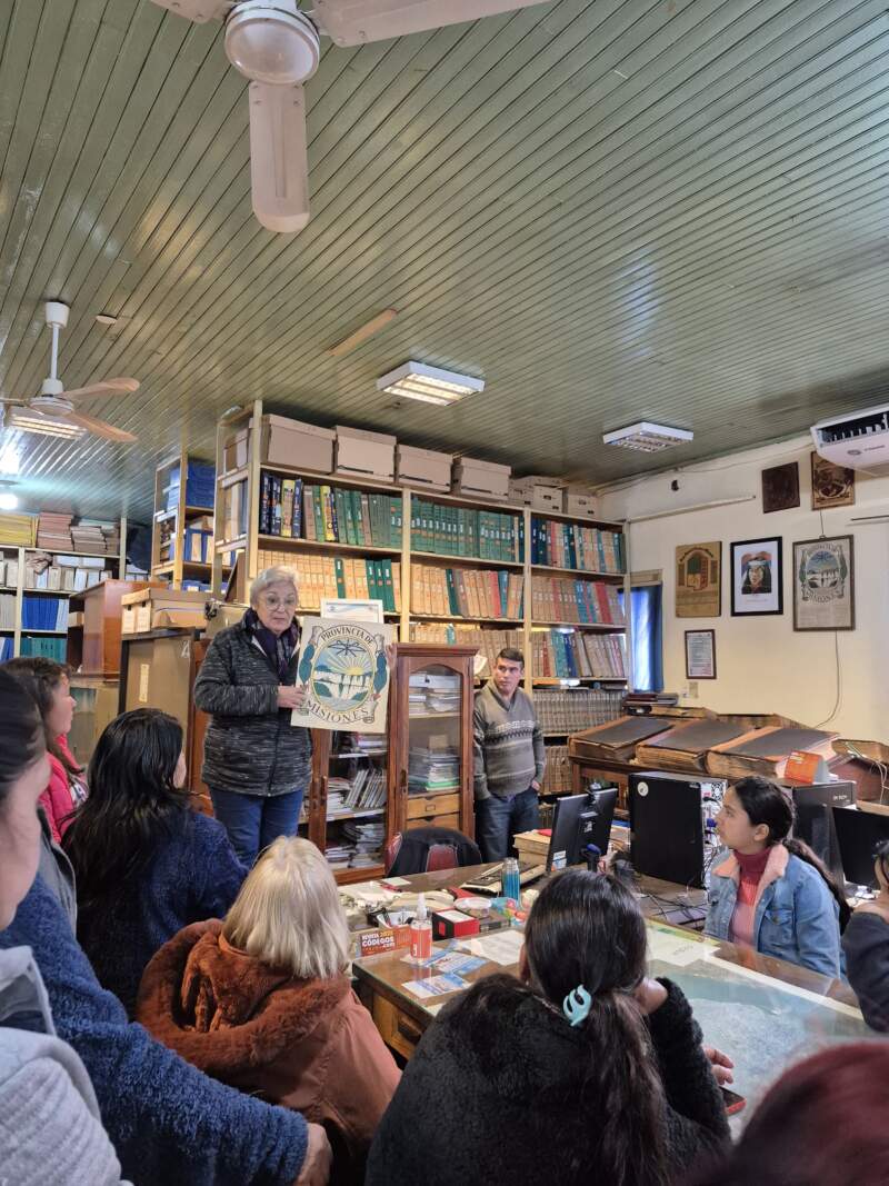 Programa "Conozco Misiones con mi Escuela": Jóvenes y adultos de la Escuela Primaria Itinerante visitaron Posadas en un viaje lleno de emoción 7 Programa "Conozco Misiones con mi Escuela": Jóvenes y adultos de la Escuela Primaria Itinerante visitaron Posadas en un viaje lleno de emoción imagen-6