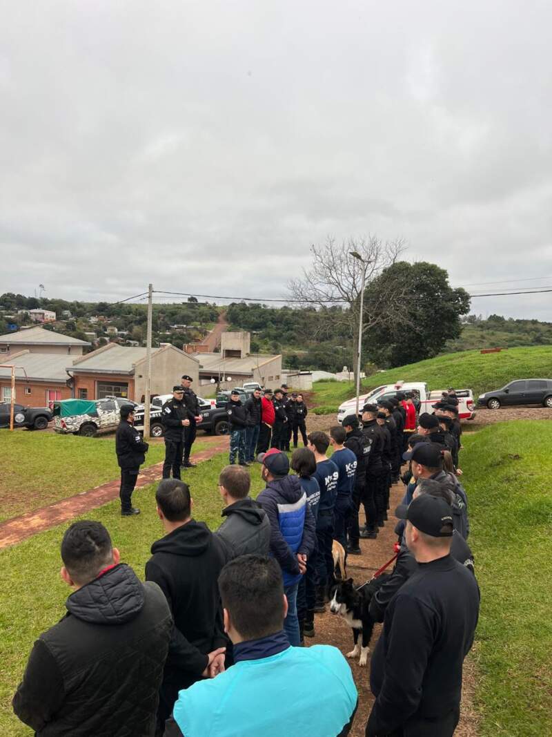 Continúa la intensa búsqueda de Guillermo Albino en Oberá 7 Continúa la intensa búsqueda de Guillermo Albino en Oberá imagen-6