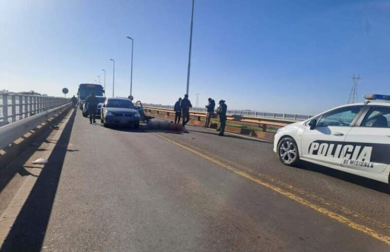 Colisión en cadena en el puente San Roque de Santa Cruz deja dos lesionados tras una maniobra imprudente imagen-49