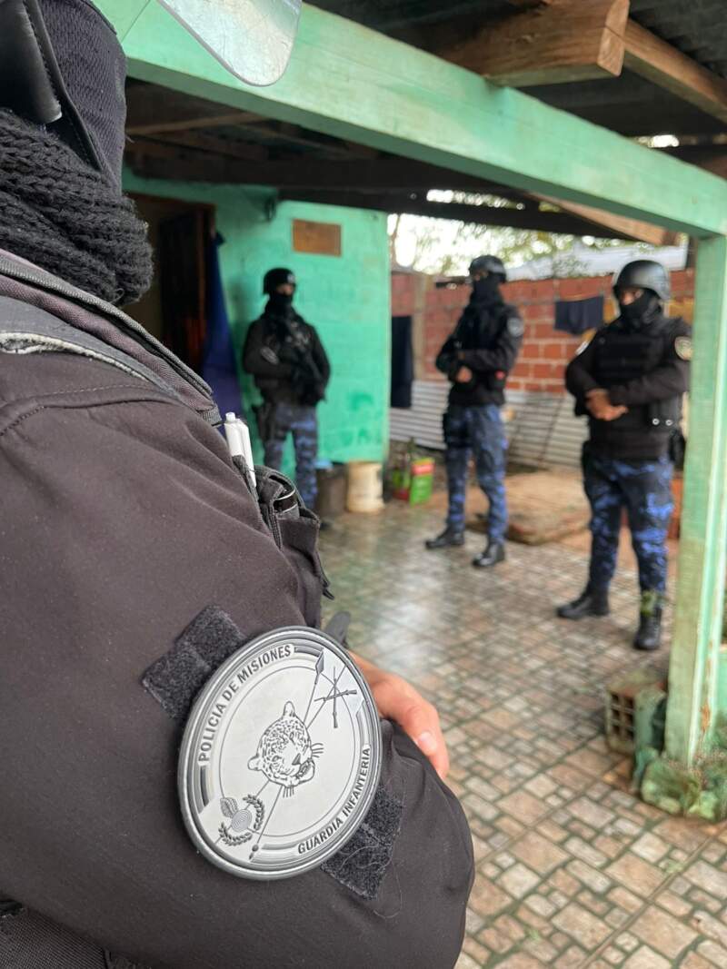 Capturan a nueve integrantes de una banda delictiva en Posadas: tenían más de 50 elementos robados 13 Capturan a nueve integrantes de una banda delictiva en Posadas: tenían más de 50 elementos robados imagen-12