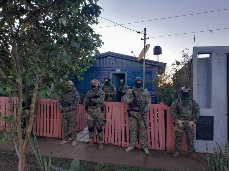 Desbaratan la banda narco de Itaembé: tenían una caja fuerte con droga, también objetos robados 13 Desbaratan la banda narco de Itaembé: tenían una caja fuerte con droga, también objetos robados imagen-12