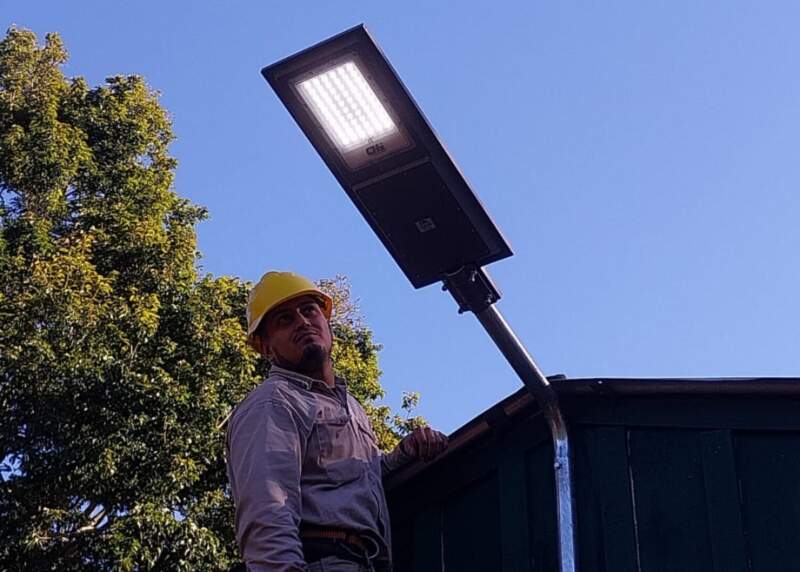 Reserva Yabotí: Energía de Misiones instaló paneles solares a la escuela de la aldea mbyá "Pindo Ty" imagen-4