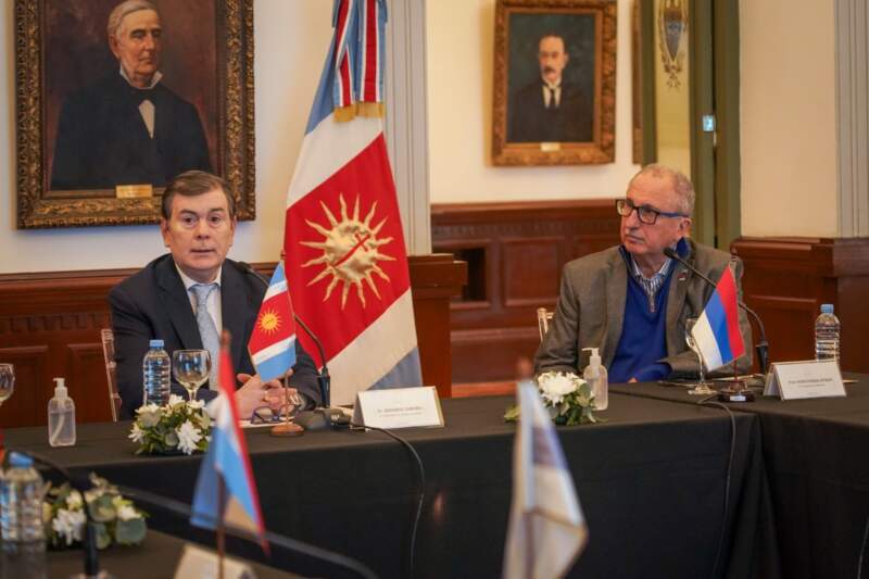 Passalacqua y gobernadores del Norte Grande y Litoral proponen una tarifa energética diferenciada para zonas cálidas 3 Passalacqua y gobernadores del Norte Grande y Litoral proponen una tarifa energética diferenciada para zonas cálidas imagen-2