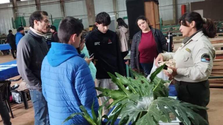 Guardaparques participaron con un stand de educación ambiental en la Copa Robótica realizada en Salto Encantado imagen-31