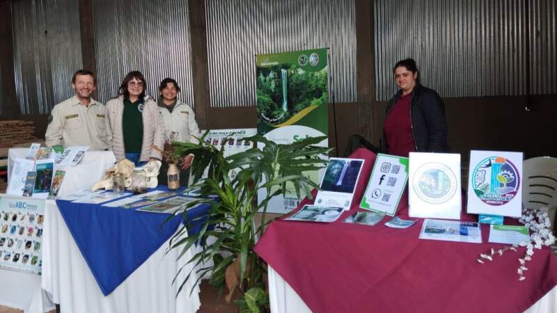 Guardaparques participaron con un stand de educación ambiental en la Copa Robótica realizada en Salto Encantado 3 Guardaparques participaron con un stand de educación ambiental en la Copa Robótica realizada en Salto Encantado imagen-2