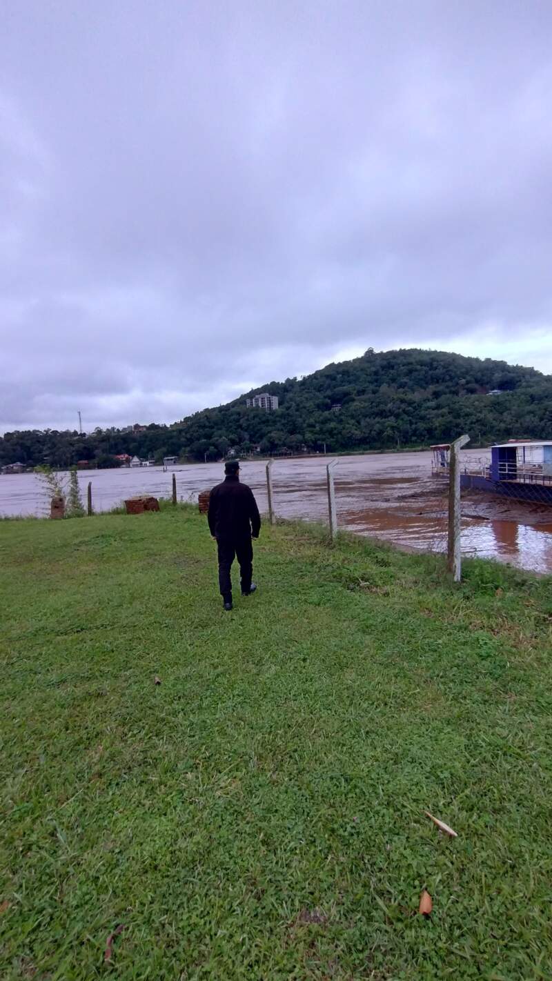 Relevamiento de la crecida del río Uruguay: monitoreo constante y pasos fronterizos cerrados 5 Relevamiento de la crecida del río Uruguay: monitoreo constante y pasos fronterizos cerrados imagen-4
