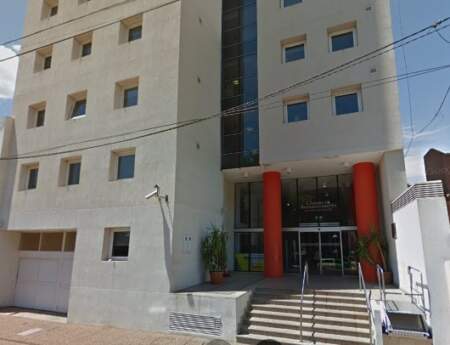 Empleada administrativa murió en el anexo de la Legislatura y la autopsia establecerá la causa del deceso Empleada administrativa murió en el anexo de la Legislatura y la autopsia establecerá la causa del deceso imagen-9