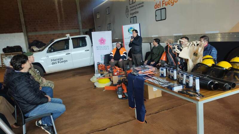 La Agencia Federal de Emergencias presentó el Programa Fortalecimiento Local en Misiones 3 La Agencia Federal de Emergencias presentó el Programa Fortalecimiento Local en Misiones imagen-2