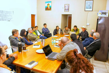 Para articular acciones, Ministro del Agro reunió a su gabinete con Intendentes del Departamento San Javier imagen-7