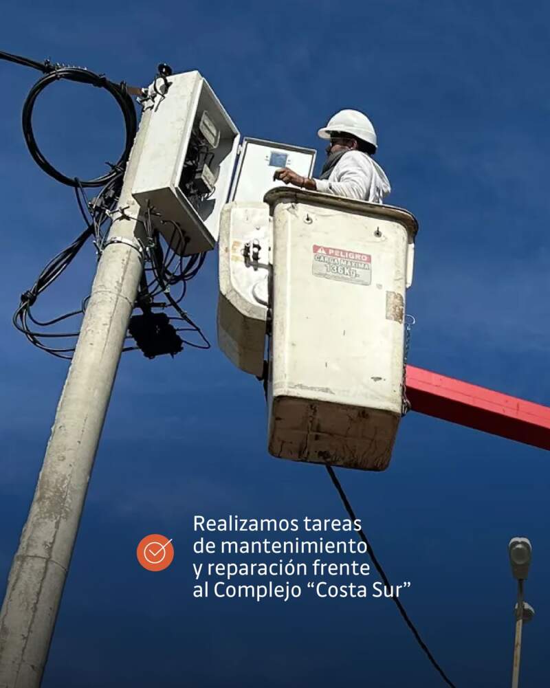 Acceso Sur: trabajaron en la reparación y el mantenimiento del alumbrado público frente al Complejo “Costa Sur” 5 Acceso Sur: trabajaron en la reparación y el mantenimiento del alumbrado público frente al Complejo “Costa Sur” imagen-4