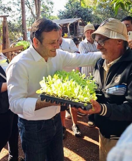 Herrera Ahuad visitó una chacra multiproductiva en Puerto Libertad y acompañó el fortalecimiento de la horticultura local imagen-8