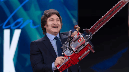 En la Casa Rosada confían en conseguir el apoyo parlamentario para ratificar los tres vetos de Milei imagen-9