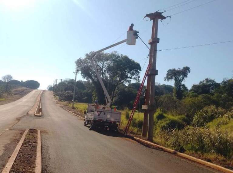 Vialidad de Misiones instala nuevas luminarias en rutas provinciales imagen-29