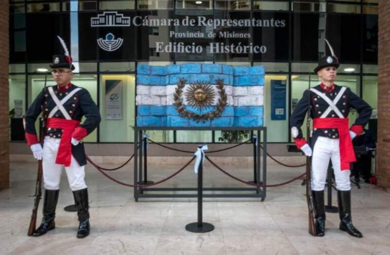 Un Encuentro cultural y artístico en el Hall de la Legislatura imagen-33