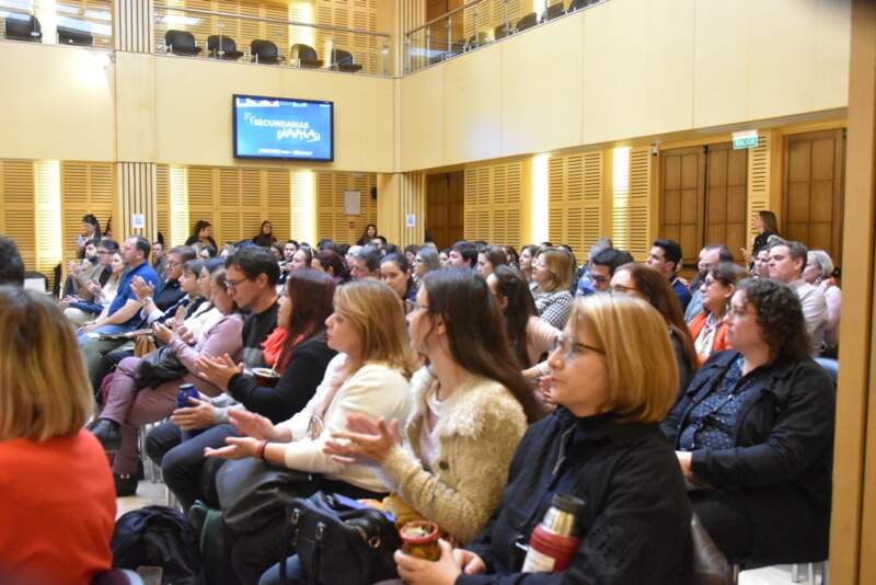 Encuentro regional en la Cámara de Representantes para fortalecer el modelo de “Secundarias Disruptivas” imagen-4