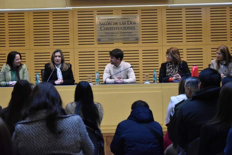 Misiones y Paraguay fortalecen la articulación contra la trata de personas con una jornada en la Legislatura 3 Misiones y Paraguay fortalecen la articulación contra la trata de personas con una jornada en la Legislatura imagen-2