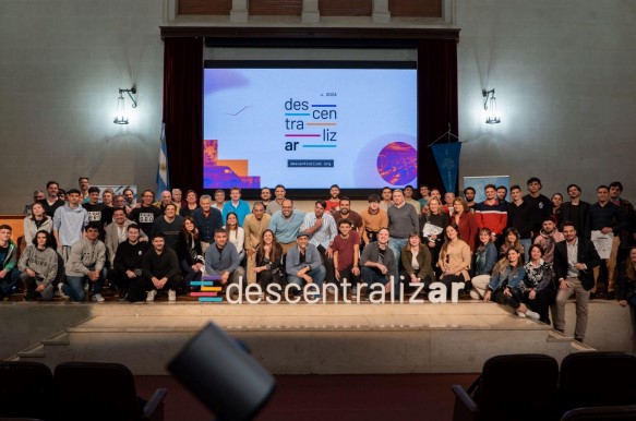 DescentralizAR 2025 abre sus inscripciones: el evento federal sobre Bitcoin vuelve a recorrer el país DescentralizAR 2025 abre sus inscripciones: el evento federal sobre Bitcoin vuelve a recorrer el país imagen-1