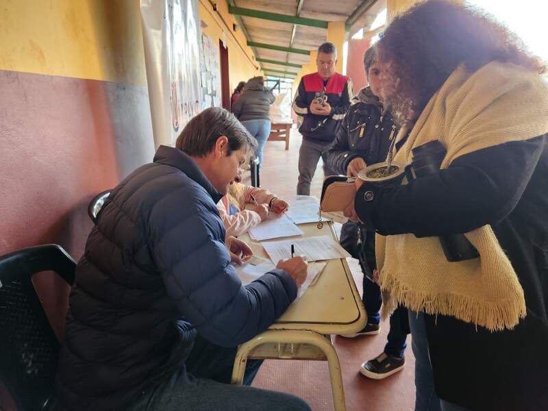 En Apóstoles, más de 600 vecinos se sumaron a los servicios integrales que brindó el programa Estamos con Vos 7 En Apóstoles, más de 600 vecinos se sumaron a los servicios integrales que brindó el programa Estamos con Vos imagen-6