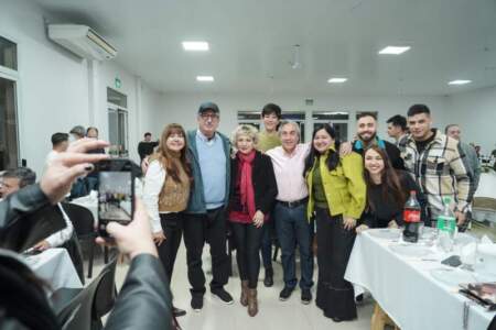 Passalacqua agradeció a los fiscales Renovadores «por cuidar el voto de los misioneros» el 8J Passalacqua agradeció a los fiscales Renovadores "por cuidar el voto de los misioneros" el 8J imagen-10