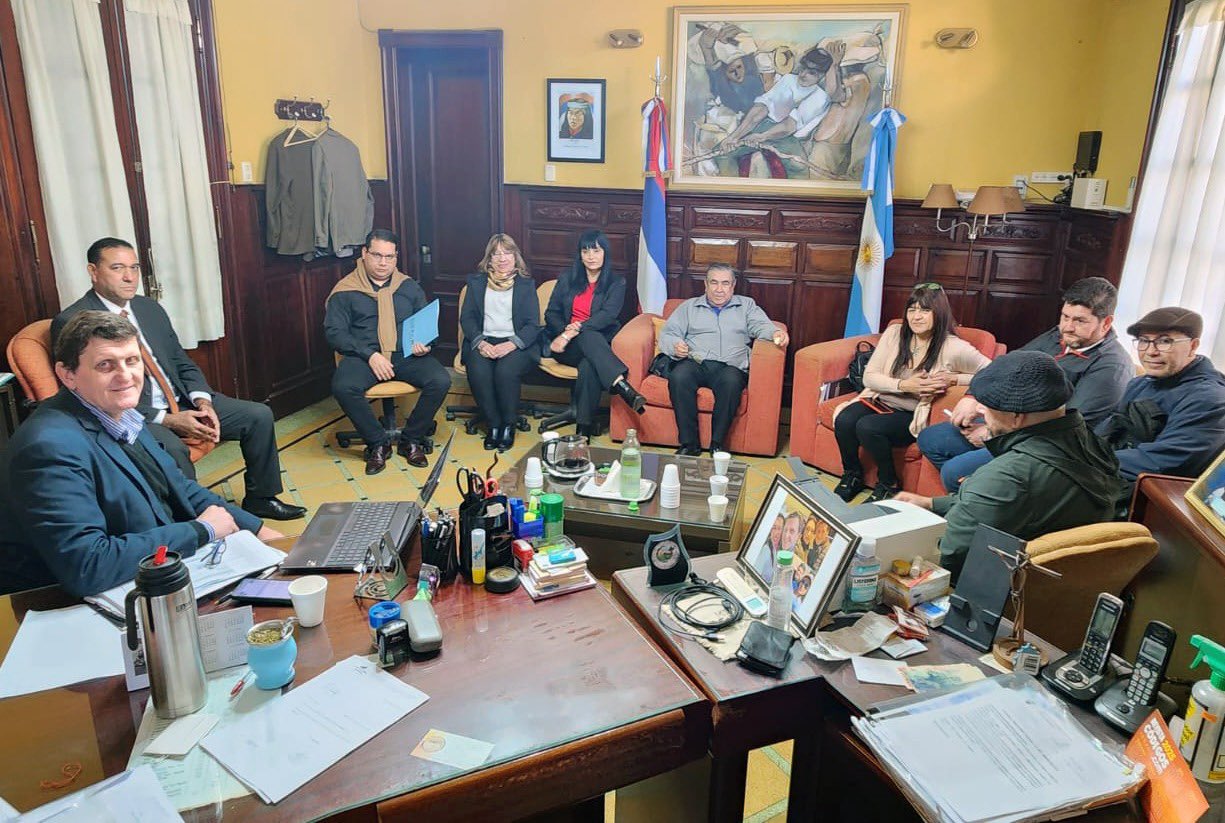 Gobierno provincial y gremios trabajaron en el detalle de los aumentos salariales previstos para julio y septiembre Gobierno provincial y gremios trabajaron en el detalle de los aumentos salariales previstos para julio y septiembre imagen-1