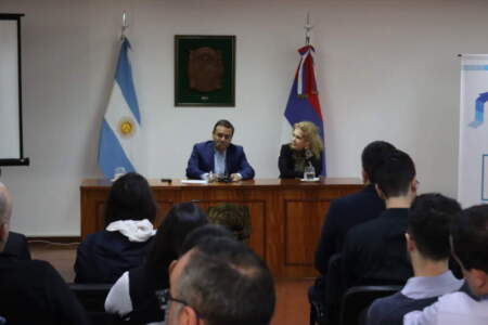 Herrera Ahuad disertó en el 5to Encuentro del Ciclo de Salud Mental imagen-4