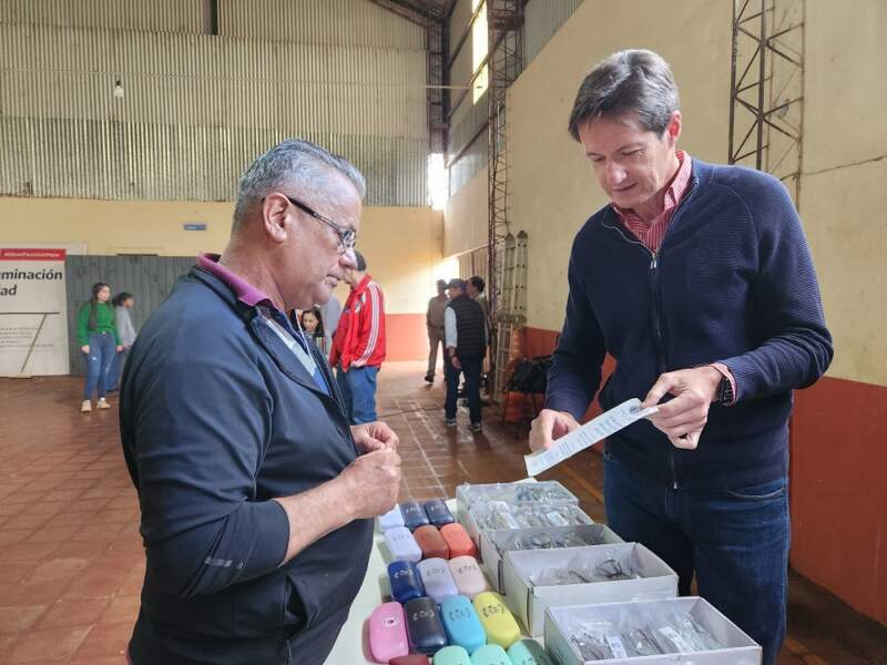 Con servicios integrales oftalmológicos, Mirar Mejor acercó atención y entregó anteojos en Santa María 19 Con servicios integrales oftalmológicos, Mirar Mejor acercó atención y entregó anteojos en Santa María imagen-18