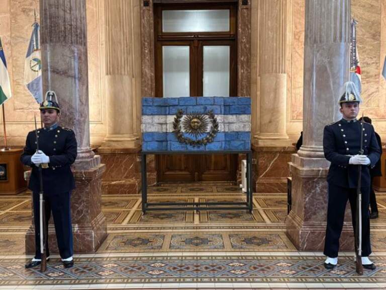 “Patria”, la obra de Carlos Pallarols, se presentará en la Cámara de Representantes de Misiones imagen-24