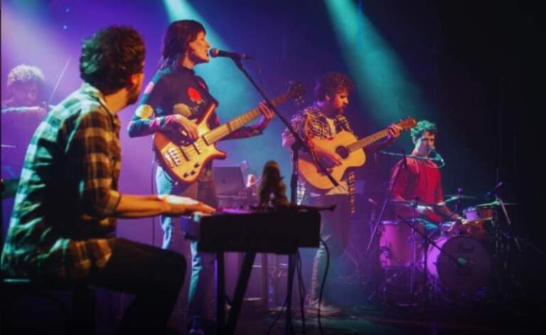 Obras de Cerati, Charly y Fito en formato sinfónico: Música para Volar vuelve al Litoral con nuevo espectáculo imagen-9