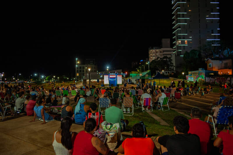 Domingo de magia y rock frente al Paraná: vuelve Al Caer el Sol imagen-6