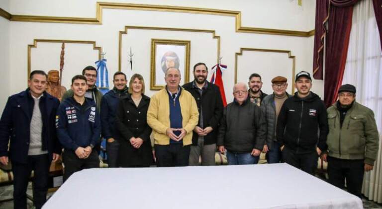 Rally Argentino en Misiones: "Además de un espectáculo deportivo, también es un gran activador de la economía provincial", destacó Passalacqua en el lanzamiento de la 5ta fecha imagen-1