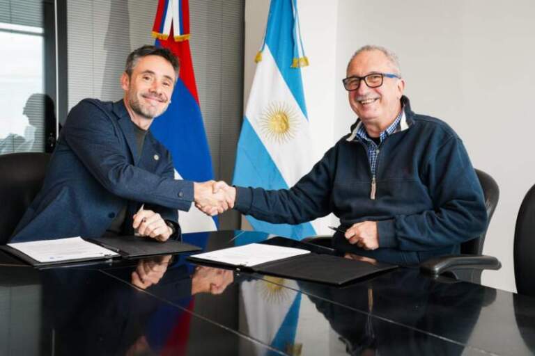 Misiones contará con una línea de créditos de $2.000 millones destinada al fortalecimiento de la floricultura familiar y la modernización de viveros productivos imagen-15