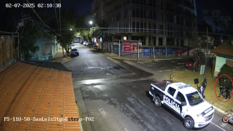 Intentó robar una moto y fue detenido gracias al monitoreo de cámaras del 911 Intentó robar una moto y fue detenido gracias al monitoreo de cámaras del 911 imagen-49