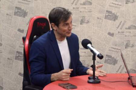 Diputado electo Hartfield dice que no está en contra de los programas «Ahora» sino que «sugiere» una revisión Diputado electo Hartfield dice que no está en contra de los programas "Ahora" sino que "sugiere" una revisión imagen-9