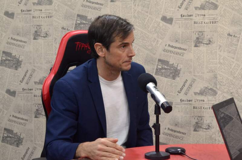 Diputado electo Hartfield dice que no está en contra de los programas "Ahora" sino que "sugiere" una revisión imagen-4