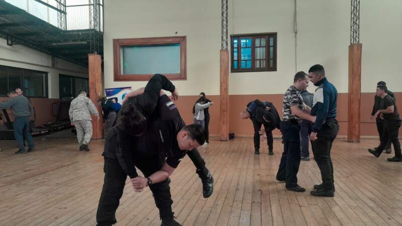 Policías de todo el país y del exterior se forman en Misiones Policías de todo el país y del exterior se forman en Misiones imagen-1