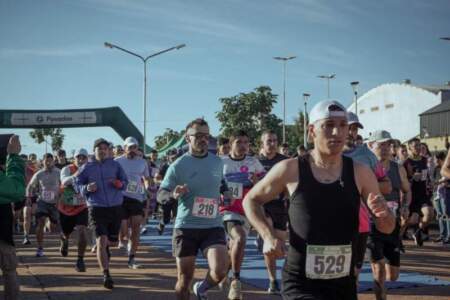 Más de 300 atletas participaron del Recorro Posadas en Itaembé Guazú imagen-9
