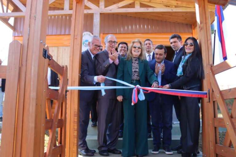 «Sin entrometernos y respetándonos, en Misiones los tres Poderes del Estado trabajamos en conjunto por el bienestar de nuestra gente», dijo Passalacqua "Sin entrometernos y respetándonos, en Misiones los tres Poderes del Estado trabajamos en conjunto por el bienestar de nuestra gente", dijo Passalacqua imagen-8