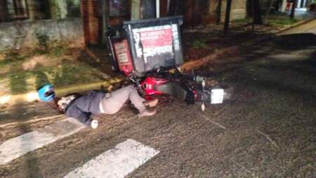 Motociclista resultó con lesiones tras siniestro vial Motociclista resultó con lesiones tras siniestro vial imagen-3