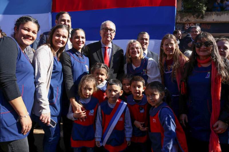 "El poder central debe respetar y entender que las Provincias somos preexistentes a la Nación, nosotros la creamos", dijo Passalacqua en el acto por el Día de la Independencia 13 "El poder central debe respetar y entender que las Provincias somos preexistentes a la Nación, nosotros la creamos", dijo Passalacqua en el acto por el Día de la Independencia imagen-12