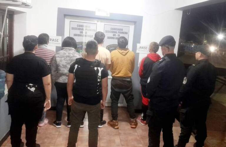 Tres hombres detenidos por participar de una gresca Tres hombres detenidos por participar de una gresca imagen-28